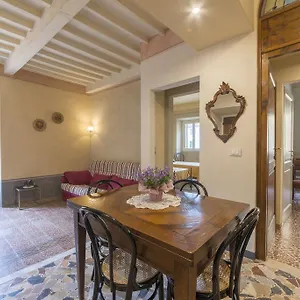 Apartment I Bei Ricordi - Historic Centre 6