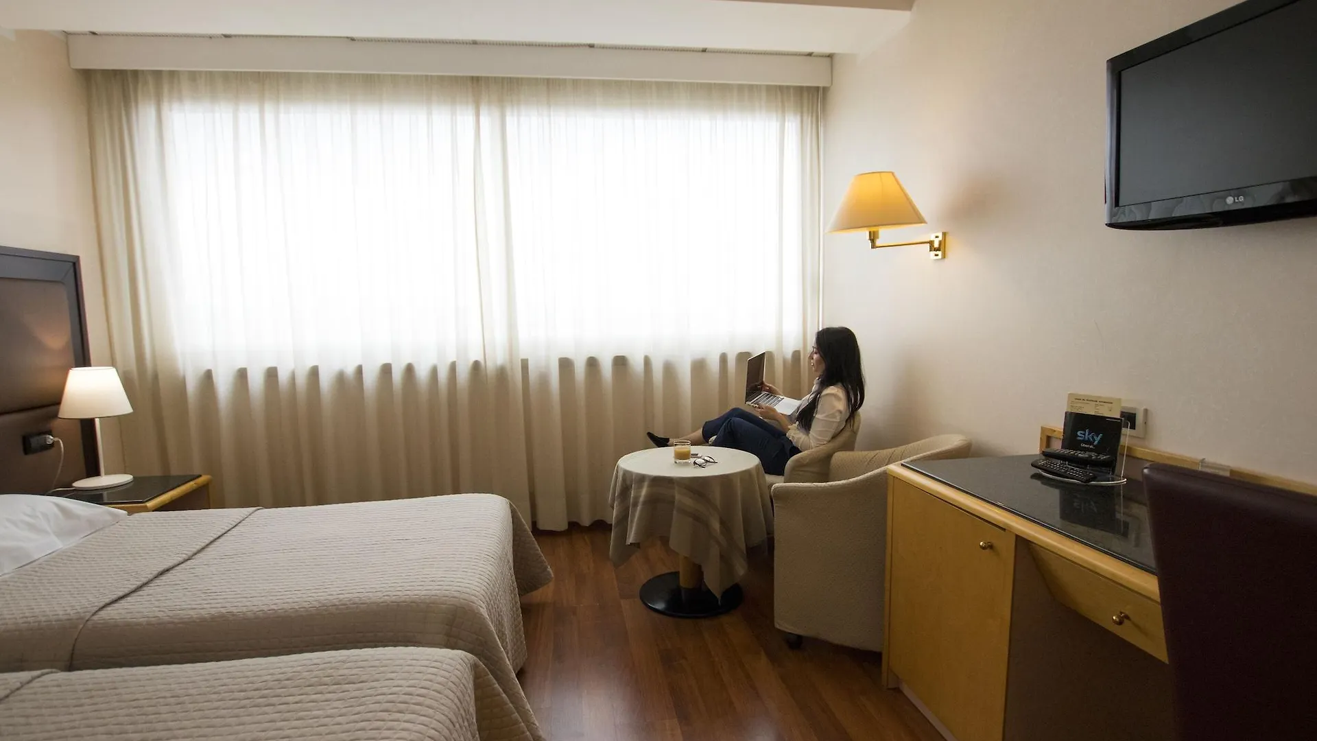 Hotel Minerva Ареццо